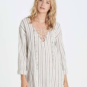 NWT Billabong Hooded Cover Up